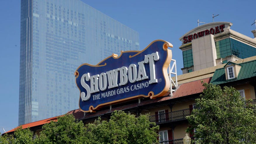 showboatinternal131313.jpg