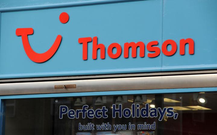 Thomson-travel-BJ1MKR-large.jpg