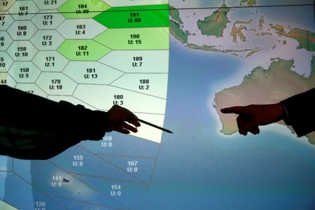 flight-mh370-search-to-be-suspended-if-not-found-in-current-search-area-2016-7.jpg