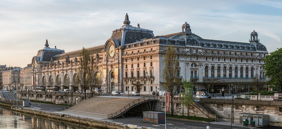 2048px-Musee_dOrsay_North-West_view_Paris_7e_140402-5a4101b6f1300a0037c4575a.jpg