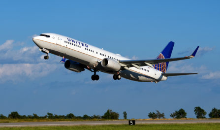 United-Taking-Off-447x264.jpg